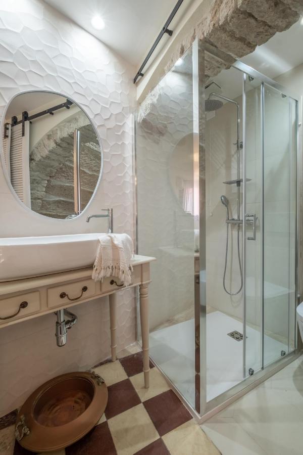 Dimora Sant'Ignazio Guest House 博萨 外观 照片