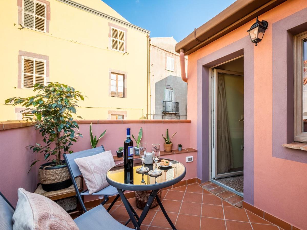 Dimora Sant'Ignazio Guest House 博萨 外观 照片