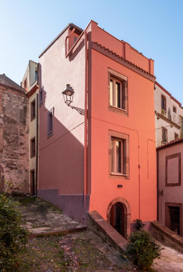 Dimora Sant'Ignazio Guest House 博萨 外观 照片